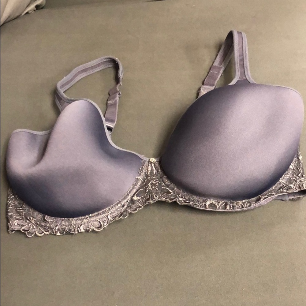 Bra 34DD